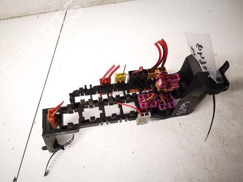 Fuse box VW PASSAT B5 Variant (3B5) 1.9 TDI | BP32926053E1 - Image 2