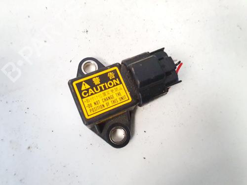 Used Electronic module Electronic module TOYOTA RAV 4 II (_A2_) 2.0 D 4WD (CLA20_, CLA21_, CLA20R, CLA21R) (116 hp) 32890403 32890403