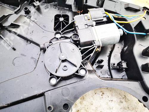 Used Left front window motor Left front window motor FORD FIESTA VI (CB1, CCN) 1.4 TDCi (70 hp) 34928024 34928024