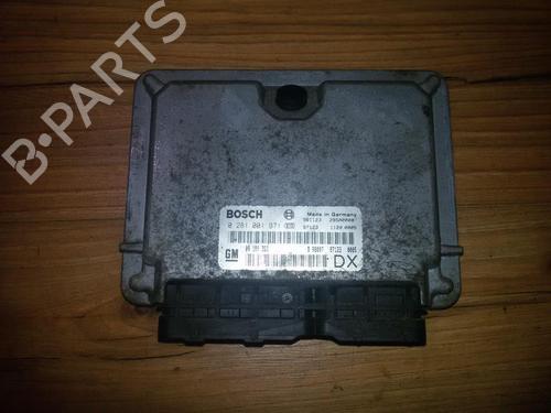 Used Engine control unit (ECU) Engine control unit (ECU) OPEL ASTRA G Hatchback (T98) 2.0 DI (F08, F48) (82 hp) 33519008 33519008
