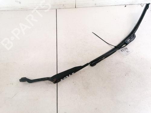 Used Front windshield wiper arm Front windshield wiper arm 32885343 32885343