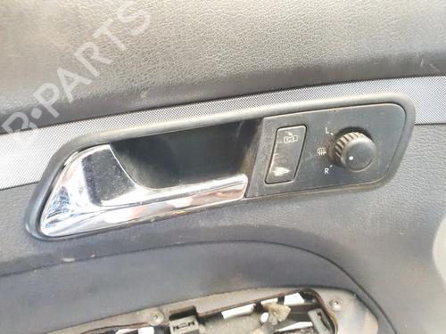 Used Front left interior door handle Front left interior door handle VW TOURAN (1T1, 1T2) 2.0 TDI (136 hp) 35493665 35493665