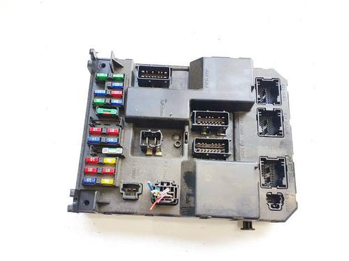 fuse-box-peugeot-307-3ac-2000-2001-2002-2003-2004-2005-2006-2007-2008-2009-2010-2011-2012-36830250 main image