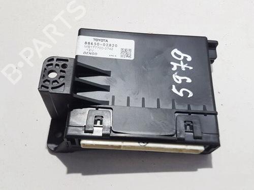 Used Electronic module Electronic module TOYOTA AURIS (_E15_) 1.8 Hybrid (ZWE150_, ZWE150R) (136 hp) 33062464 33062464