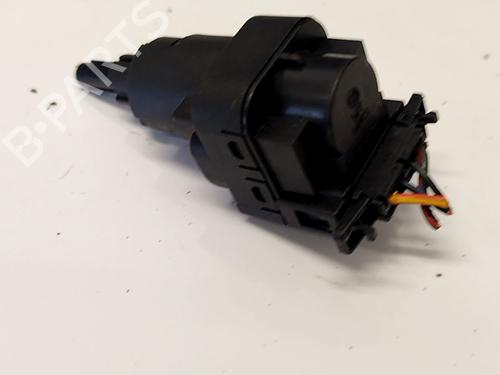 Used Electronic module Electronic module VW POLO IV (9N_, 9A_) 1.4 TDI (70 hp) 34743484 34743484