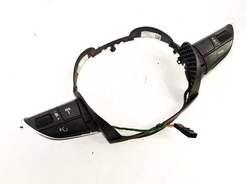 Used Steering wheel controls Steering wheel controls 36686544 36686544