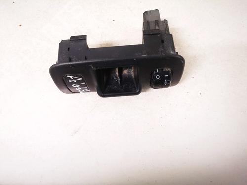 switch-toyota-yaris-_p1_-1999-2000-2001-2002-2003-2004-2005-35564094 main image