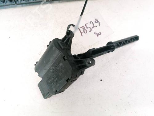 electronic-module-vw-passat-b6-3c2-2005-2006-2007-2008-2009-2010-2011-32920332 main image