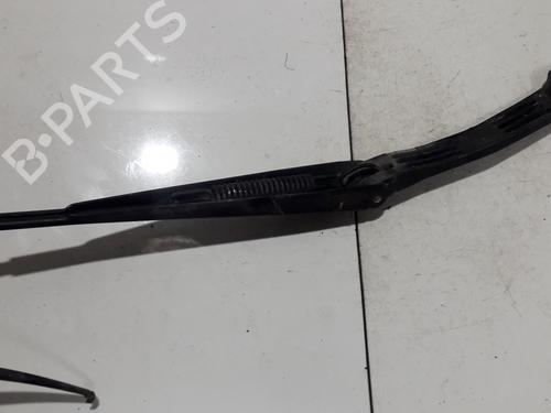 front-windshield-wiper-arm-subaru-outback-be-bh-1998-1999-2000-2001-2002-2003-33514242 main image