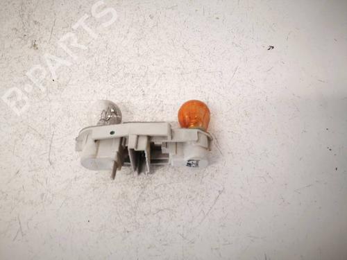 Used Lamp holder Lamp holder 37009135 37009135