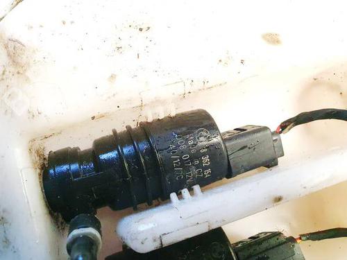 Used Washer pump Washer pump BMW 5 (F10) 520 d (184 hp) 35161525 35161525