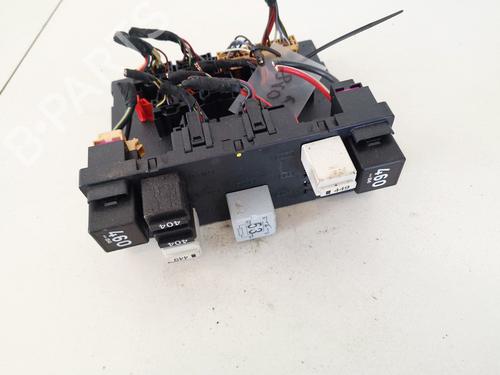 Used Fuse box VW PASSAT B6 (3C2) 2.0 TDI (140 hp) 32908636