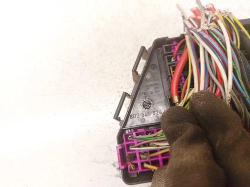 Fuse box AUDI A6 C5 (4B2, 4B4) 1.9 TDI | BP34427603E1 - Image 3