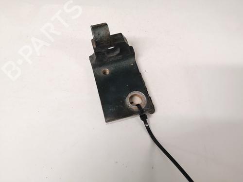 hingedoor-check-strap-audi-a4-b5-8d2-1994-1995-1996-1997-1998-1999-2000-2001-32888487 main image