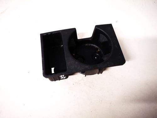 Kopholder/Genstandsholder Kopholder/Genstandsholder AUDI A6 C6 (4F2) 2.0 TDI (140 hp) 35513896 35513896