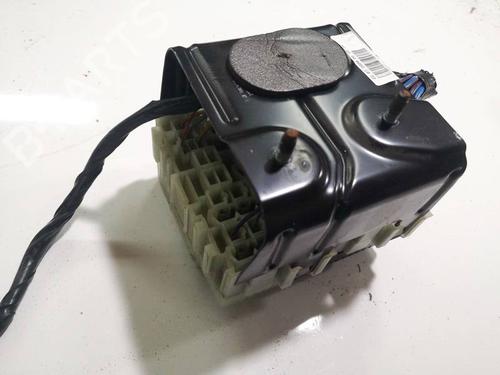 Fuse box FORD MONDEO IV (BA7) 2.5 | BP32530668E1