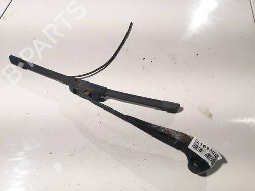 Used Front windshield wiper arm Front windshield wiper arm VW POLO IV (9N_, 9A_) 1.4 TDI (70 hp) 32547411 32547411
