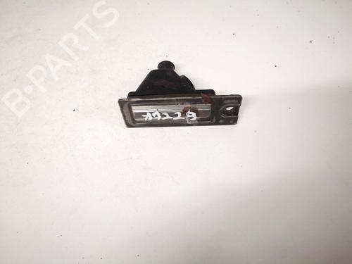 licence-plate-light-volvo-s60-i-384-2000-2001-2002-2003-2004-2005-2006-2007-2008-2009-2010-35423922 main image