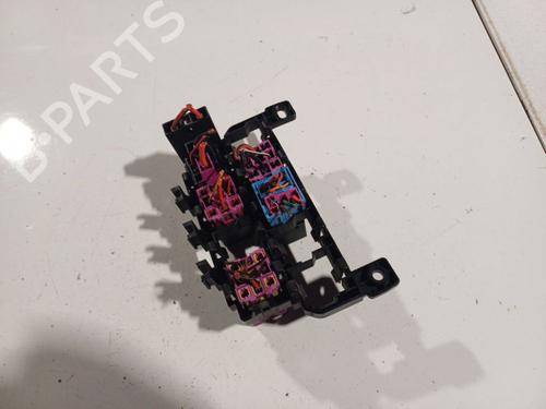 Fuse box AUDI A6 C6 (4F2) 2.0 TFSI | BP32571289E1  - Image 7