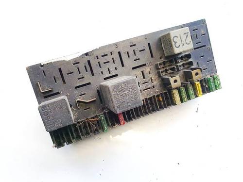Used Fuse box Fuse box AUDI 80 B3 Saloon (893, 894, 8A2) 1.8 S (90 hp) 33479189 33479189