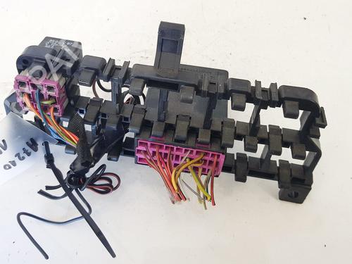 Fuse box AUDI A6 C5 (4B2, 4B4) 2.5 TDI | BP32881185E1 - Image 3