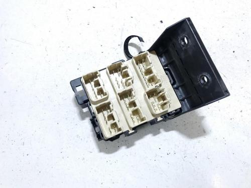 Used Fuse box Fuse box TOYOTA AVENSIS (_T25_) 2.2 D-CAT (ADT251_, ADT251R) (177 hp) 33510158 33510158