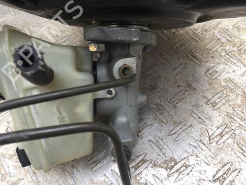 brake-master-cylinder-bmw-3-e46-1997-1998-1999-2000-2001-2002-2003-2004-2005-35660120 main image