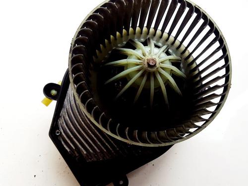 heater-blower-motor-audi-a4-b5-8d2-1994-1995-1996-1997-1998-1999-2000-2001-35858315 main image