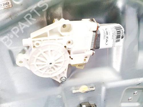 Used Right front window motor Right front window motor 35322979 35322979
