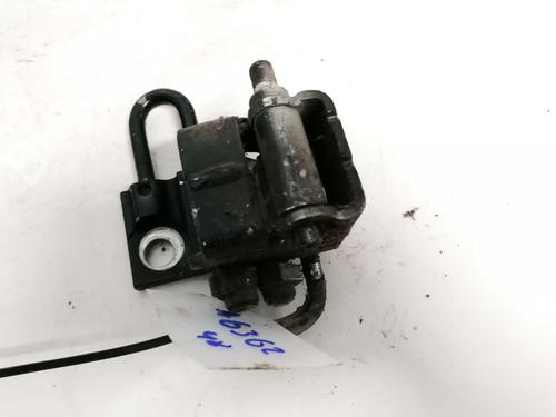 Used Hinge/Door check strap Hinge/Door check strap 33086397 33086397