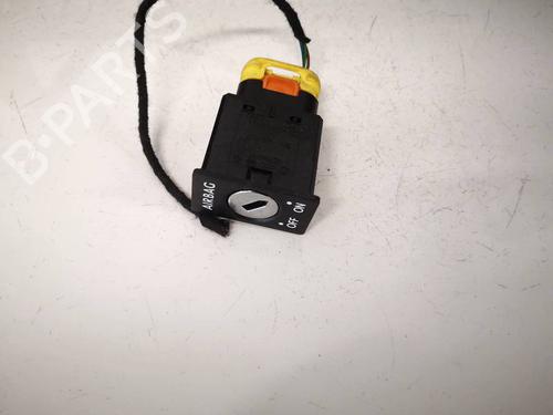 Used Switch Switch RENAULT MEGANE Scenic (JA0/1_) 1.9 dTi (JA0N) (98 hp) 33308323 33308323