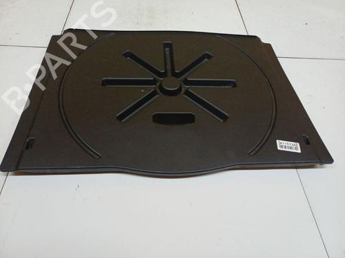 Rivestimento bagagliaio Rivestimento bagagliaio PEUGEOT 107 (PM_, PN_) 1.0 (68 hp) 37456240 37456240