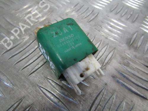 other-mazda-premacy-cp-1999-2000-2001-2002-2003-2004-2005-33495369 main image