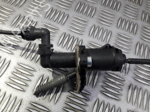 Used Clutch slave cylinder Clutch slave cylinder 35690883 35690883