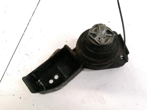 Used Engine mount Engine mount 32896126 32896126