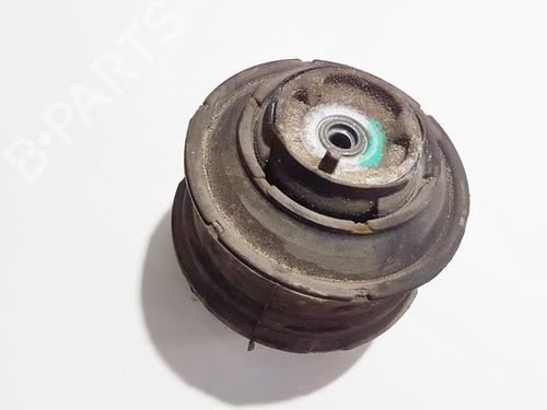 Used Engine mount Engine mount MERCEDES-BENZ C-CLASS (W203) C 180 Kompressor (203.046) (143 hp) 33066386 33066386