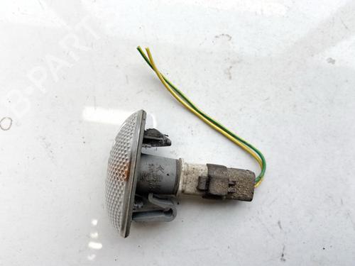 Used Left side indicator Left side indicator CITROËN XSARA (N1) 1.6 16V (109 hp) 35489574 35489574