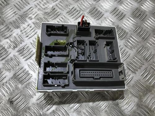 Used Fuse box Fuse box FORD FOCUS I (DAW, DBW) 1.8 TDCi (100 hp) 33496410 33496410