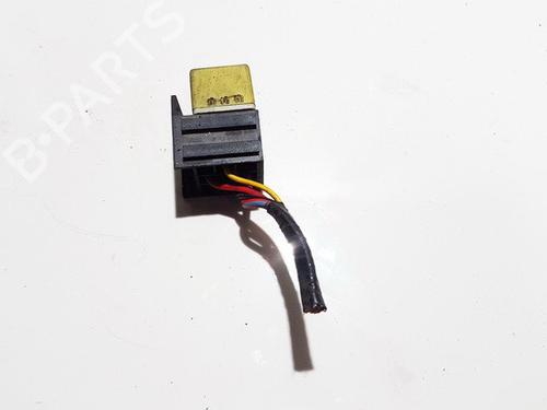 Used Electronic sensor Electronic sensor MERCEDES-BENZ VITO Van (W638) 110 D 2.3 (638.074, 638.078) (98 hp) 33102223 33102223