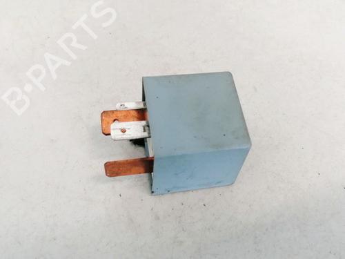 Used Electronic sensor Electronic sensor VW GOLF IV (1J1) 1.9 TDI 4motion (90 hp) 33069901 33069901