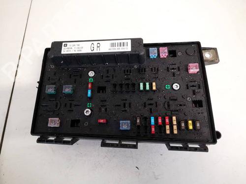 Used Fuse box Fuse box OPEL ASTRA H (A04) 1.7 CDTI (L48) (100 hp) 32606326 32606326