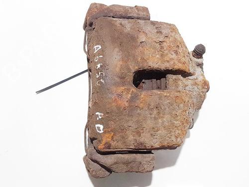 Used Right front brake caliper Right front brake caliper VW GOLF V (1K1) 1.9 TDI (105 hp) 35565856 35565856