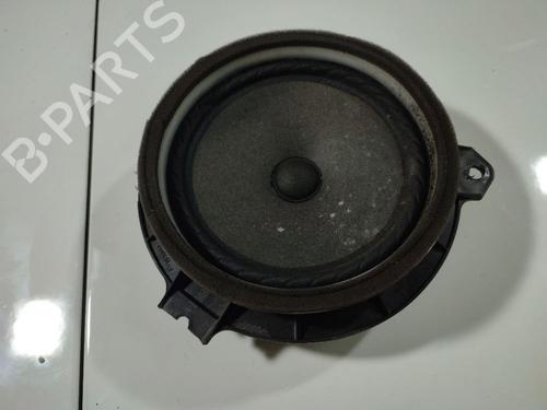 Used Speaker Speaker TOYOTA YARIS (_P9_) 1.5 (NCP91_, NCP91R) (109 hp) 32557478 32557478