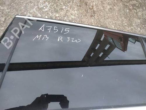 Used Rear left door window Rear left door window 35358813 35358813