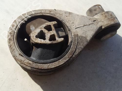 Used Engine mount Engine mount NISSAN X-TRAIL II (T31) 2.0 dCi 4x4 (173 hp) 33517582 33517582