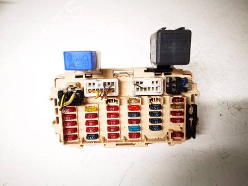 Used Fuse box Fuse box NISSAN X-TRAIL I (T30) 2.2 DCi (114 hp) 32543852 32543852