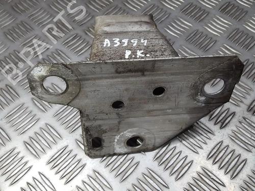 Used Front bumper bracket Front bumper bracket 35695542 35695542