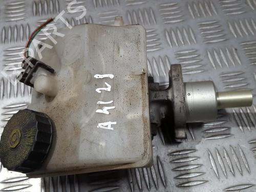Used Brake master cylinder Brake master cylinder 35711256 35711256