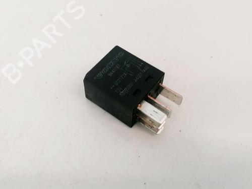 Used Electronic sensor Electronic sensor VOLVO S60 I (384) D5 (163 hp) 33076498 33076498