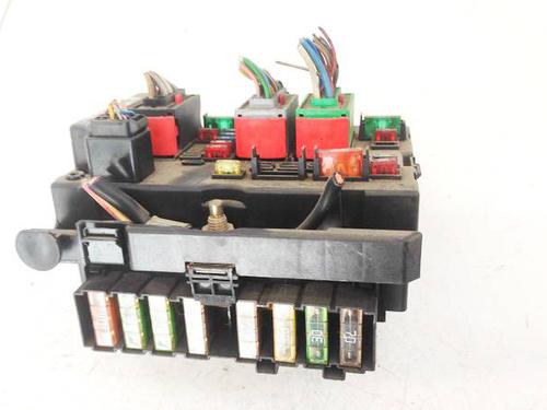 Used Fuse box Fuse box PEUGEOT 307 (3A/C) 2.0 HDi 90 (90 hp) 32954011 32954011
